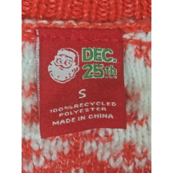 DEC. 25th Fair Isle Sweater Cardigan Holiday Winter Reindeer Snowflakes Short S - Picture 11 of 11